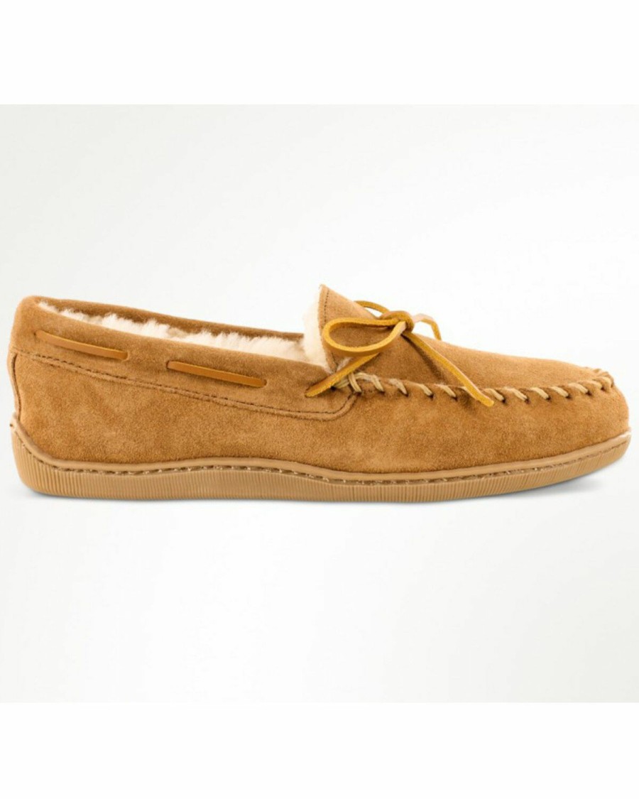 Men * | Sale Online Minnetonka Men'S Sheepskin Hardsole Moccasins